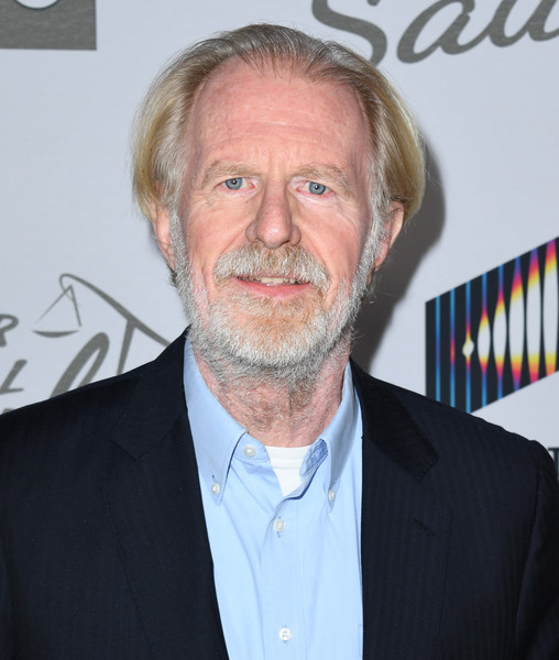 How tall is Ed Begley Jr?